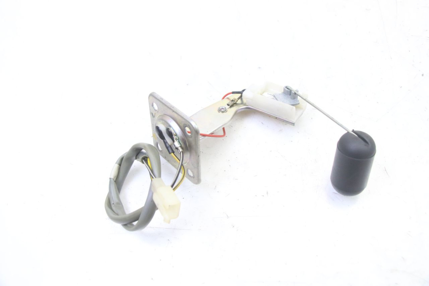 photo de WSKAŹNIK POZIOMU PALIWA W ZBIORNIKU APRILIA SR 2T 50 (2018 - 2022) - Zoom stanu zużycia