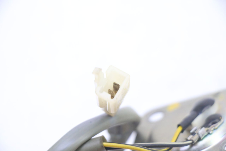 photo de WSKAŹNIK POZIOMU PALIWA W ZBIORNIKU APRILIA SR 2T 50 (2018 - 2022) - Inny kąt widzenia