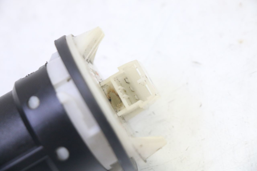 photo de WSKAŹNIK POZIOMU PALIWA W ZBIORNIKU APRILIA SR R 2T LC 50 (2018 - 2021) - Szczegół części