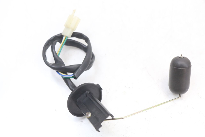 photo de WSKAŹNIK POZIOMU PALIWA W ZBIORNIKU VASTRO STREET X 4T 50 (2016 - 2021) - Inny kąt widzenia