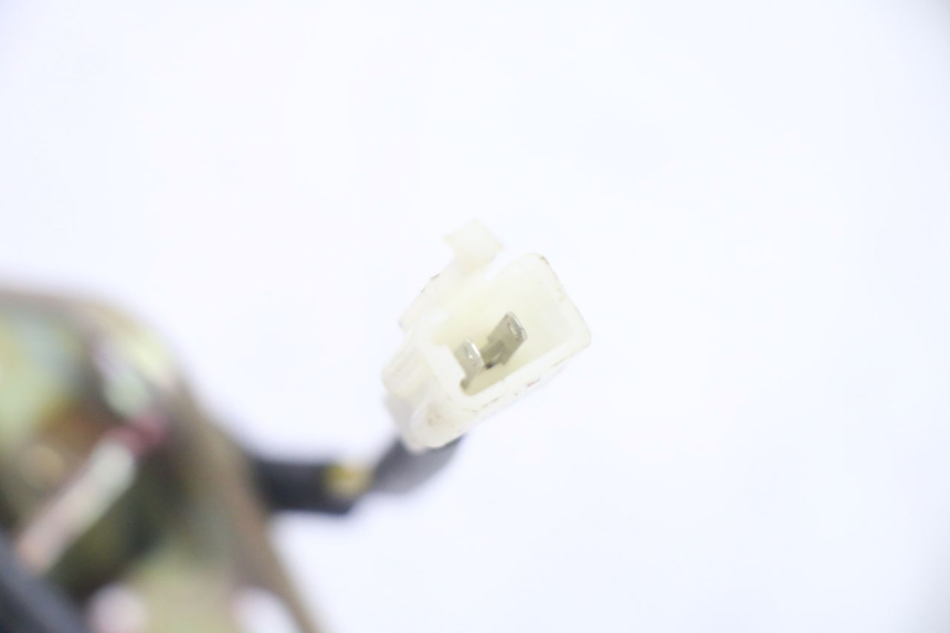 photo de WSKAŹNIK POZIOMU PALIWA W ZBIORNIKU PEUGEOT STREETZONE I NAKED 2T 50 (2018 - 2020) - Zbliżenie techniczne