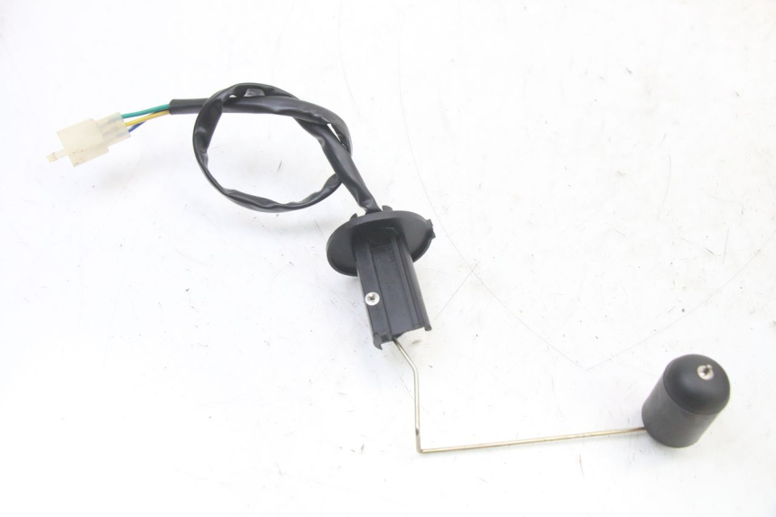 photo de WSKAŹNIK POZIOMU PALIWA W ZBIORNIKU TNT MOTOR ROMA 10' 2T 50 (2011 - 2018) - Zoom stanu zużycia