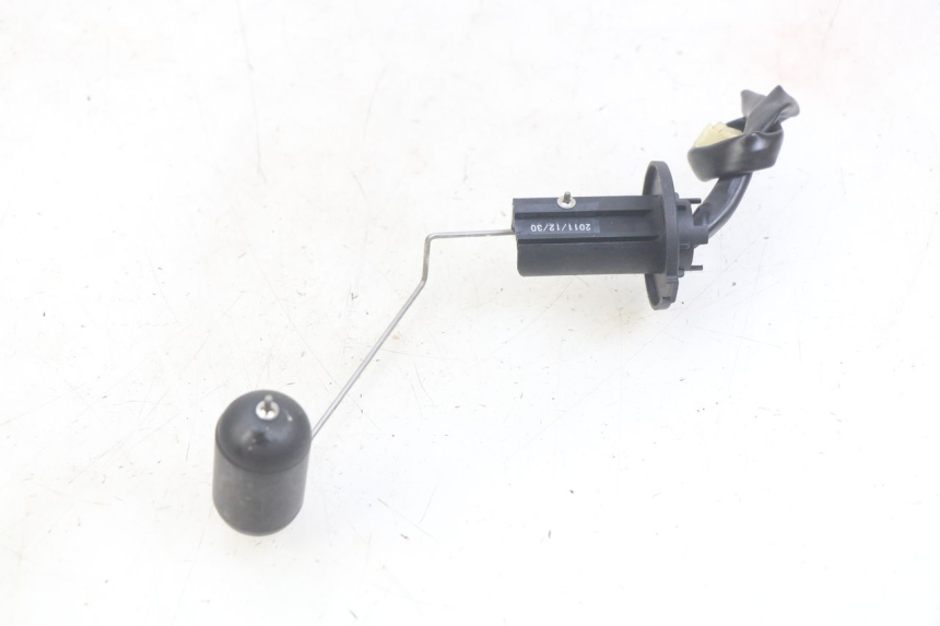 photo de WSKAŹNIK POZIOMU PALIWA W ZBIORNIKU PEUGEOT TWEET 4T 50 (2010 - 2014) - Zbliżenie techniczne