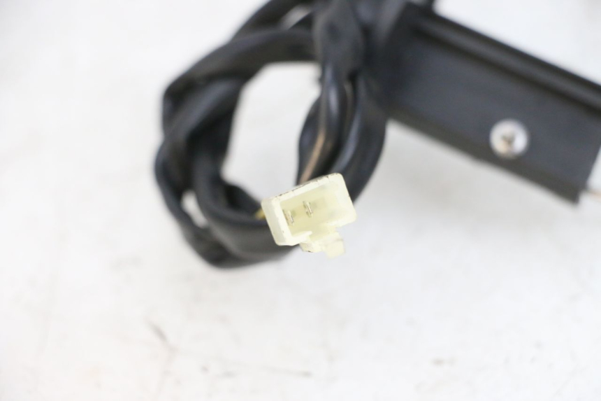 photo de WSKAŹNIK POZIOMU PALIWA W ZBIORNIKU PEUGEOT TWEET PRO EFI 4T 50 (2021 - 2022) - Inny kąt widzenia