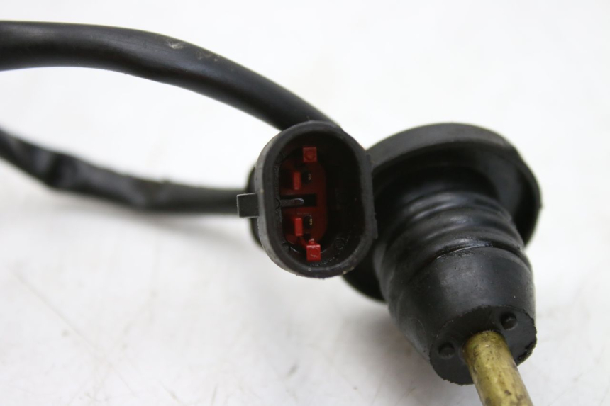 photo de WSKAŹNIK POZIOMU PALIWA W ZBIORNIKU KEEWAY TX 50 (2008 - 2015) - Inny kąt widzenia