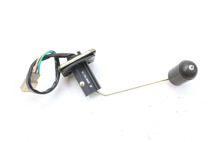 photo de WSKAŹNIK POZIOMU PALIWA W ZBIORNIKU PEUGEOT V-CLIC VCLIC 50 (2007 - 2013) - Zbliżenie techniczne