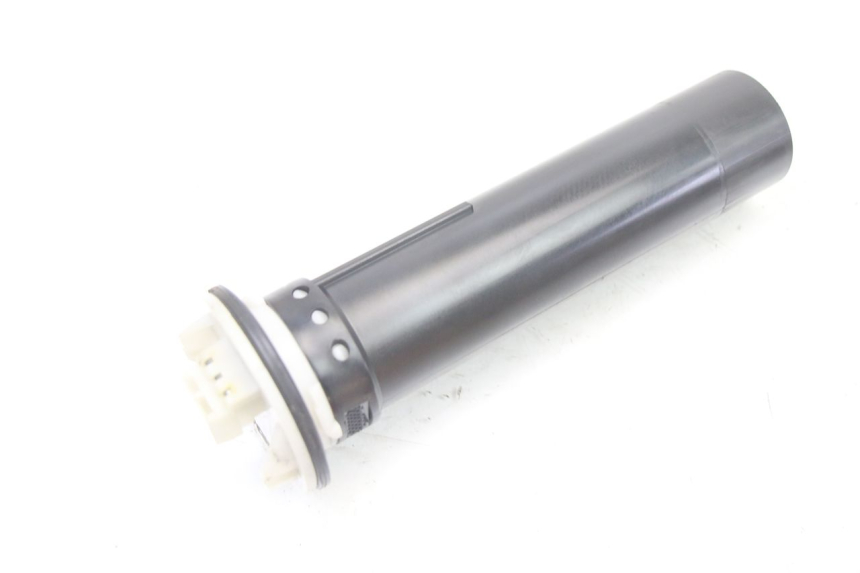 photo de WSKAŹNIK POZIOMU PALIWA W ZBIORNIKU PIAGGIO VESPA LX 2T 50 (2005 - 2013) - Zoom stanu zużycia