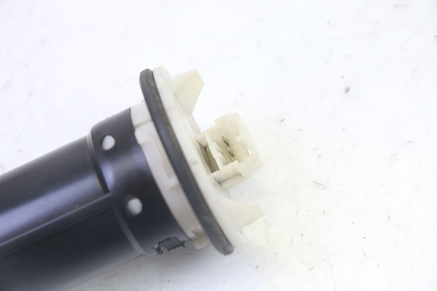 photo de WSKAŹNIK POZIOMU PALIWA W ZBIORNIKU PIAGGIO VESPA S 2T 50 (2007 - 2014) - Szczegół części