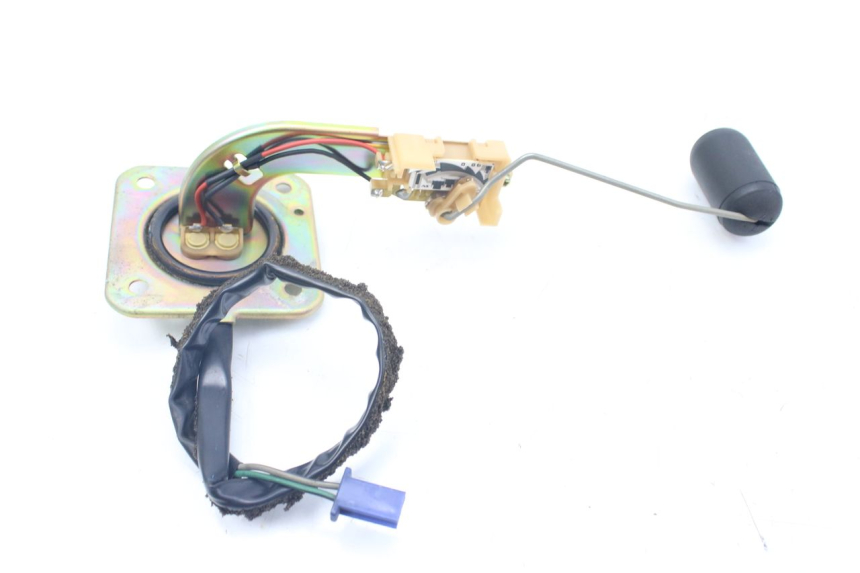 photo de WSKAŹNIK POZIOMU PALIWA W ZBIORNIKU HONDA VFR FI RC46 800 (1998 - 2001) - Zoom stanu zużycia