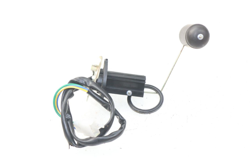 photo de WSKAŹNIK POZIOMU PALIWA W ZBIORNIKU JM MOTORS VIPER 2T 50 (2015 - 2022) - Inny kąt widzenia