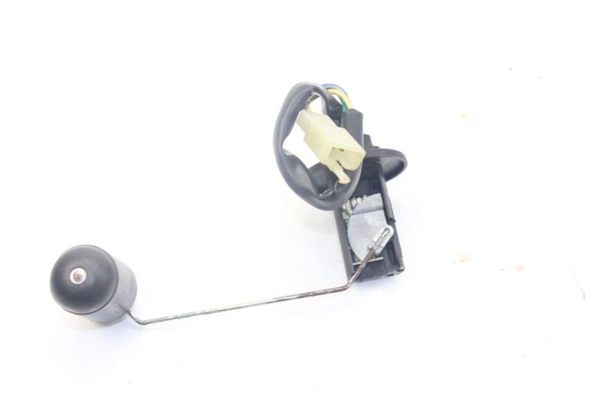 photo de WSKAŹNIK POZIOMU PALIWA W ZBIORNIKU EUROCKA VIRTUALITY GT 4T 50 (2011 - 2017) - Zoom stanu zużycia