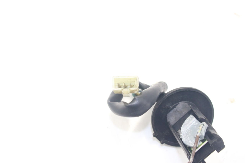 photo de WSKAŹNIK POZIOMU PALIWA W ZBIORNIKU EUROCKA VIRTUALITY GT 4T 50 (2011 - 2017) - Inny kąt widzenia