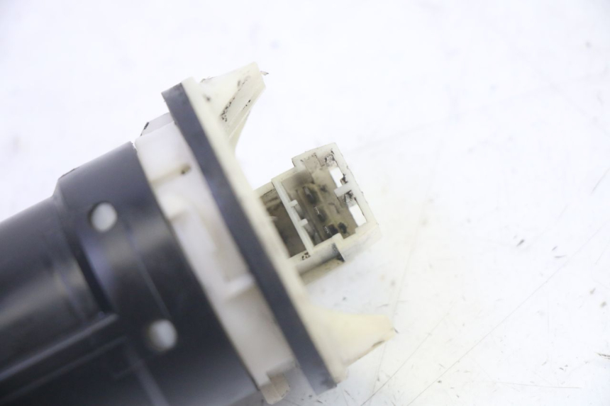 photo de WSKAŹNIK POZIOMU PALIWA W ZBIORNIKU PIAGGIO X8 125 (2004 - 2007) - Szczegół części