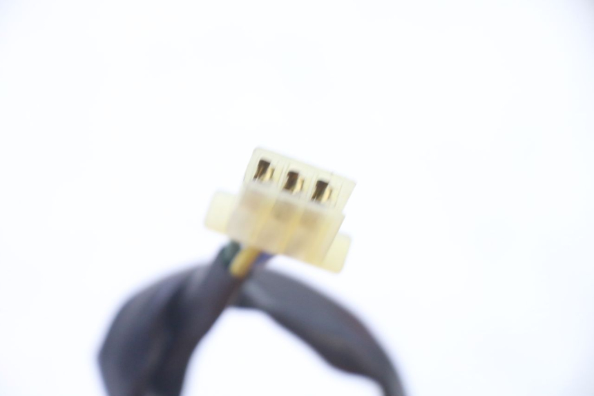 photo de WSKAŹNIK POZIOMU PALIWA W ZBIORNIKU HONDA X8R 50 (1998 - 2003) - Inny kąt widzenia