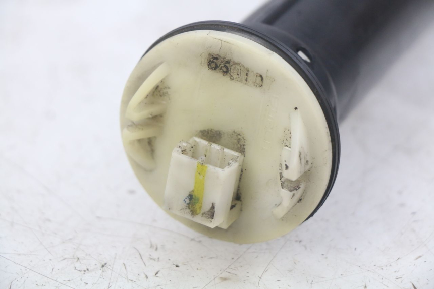 photo de WSKAŹNIK POZIOMU PALIWA W ZBIORNIKU PIAGGIO XEVO - X EVO 125 (2007 - 2017) - Szczegół części