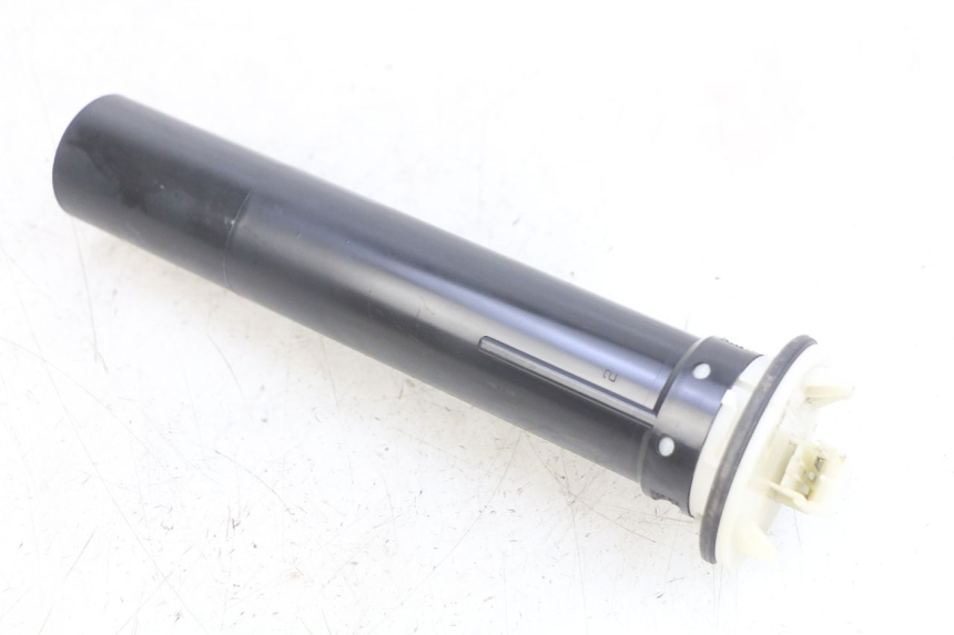 photo de WSKAŹNIK POZIOMU PALIWA W ZBIORNIKU PIAGGIO XEVO - X EVO 125 (2007 - 2017) - Widok główny