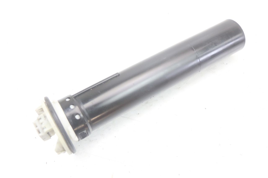 photo de WSKAŹNIK POZIOMU PALIWA W ZBIORNIKU PIAGGIO XEVO - X EVO 125 (2007 - 2017) - Zoom stanu zużycia