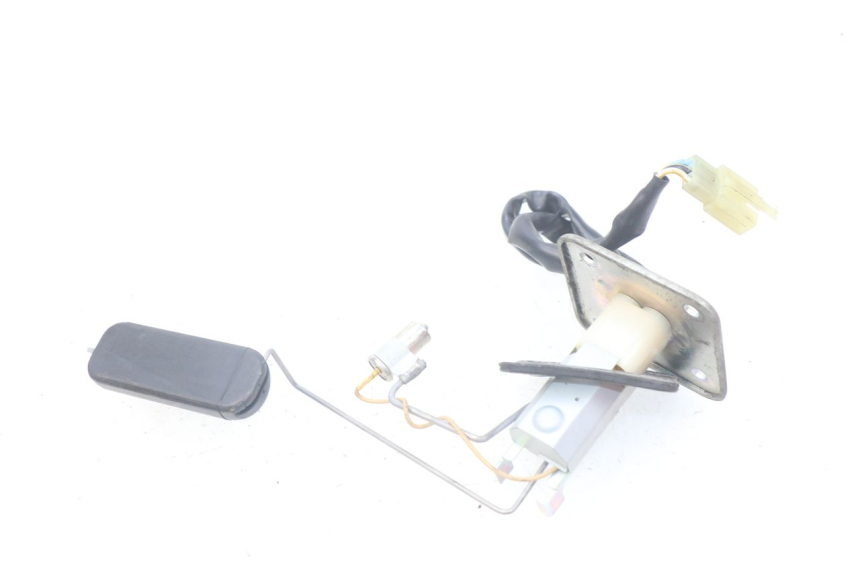 photo de WSKAŹNIK POZIOMU PALIWA W ZBIORNIKU KAWASAKI Z S 750 (2003 - 2006) - Zoom stanu zużycia