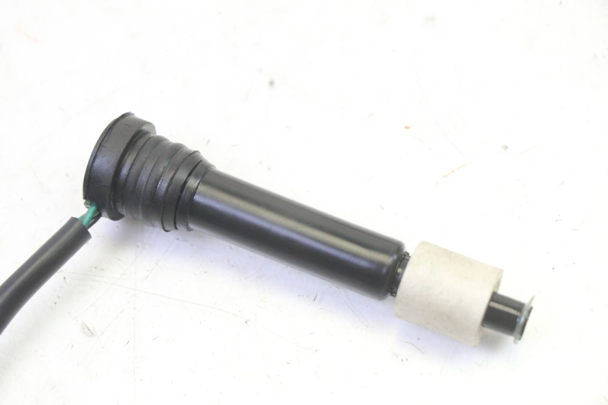 photo de MIARKA POZIOMU OLEJU W ZBIORNIKU KYMCO AGILITY NAKED RENOUVO 2T 50 (2011 - 2018) - Szczegół części