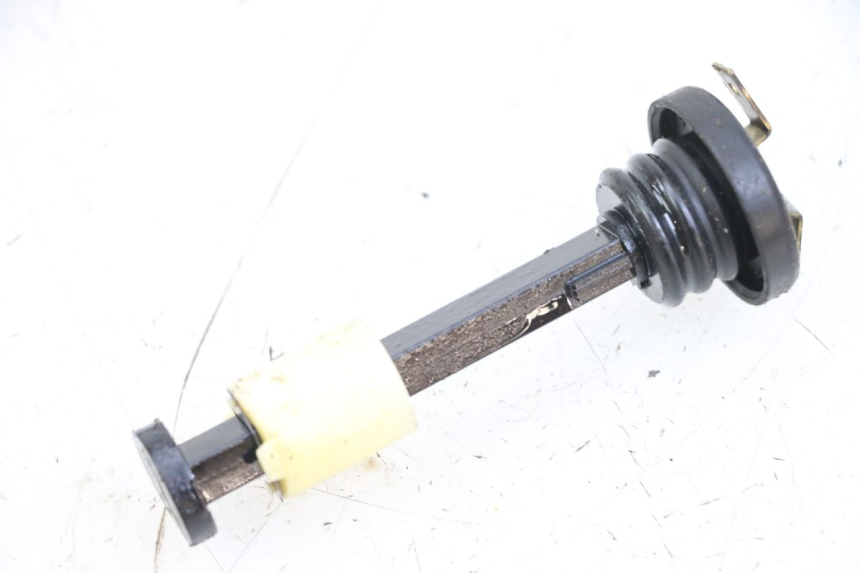 photo de MIARKA POZIOMU OLEJU W ZBIORNIKU MBK BOOSTER SPIRIT 50 (2004 - 2017) - Widok główny