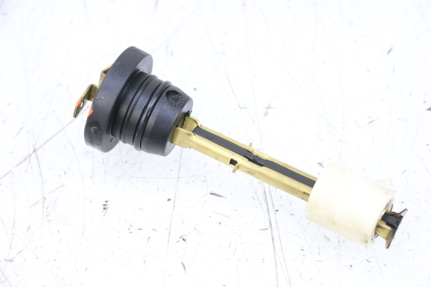 photo de MIERNIK POZIOMU OLEJU W ZBIORNIKU MBK BOOSTER SPIRIT NAKED 50 (2004 - 2017) - Widok główny