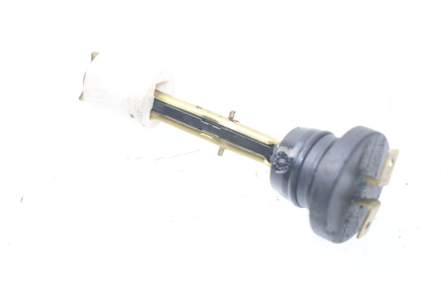 photo de MIARKA POZIOMU OLEJU W ZBIORNIKU YAMAHA BW'S 50 (2004 - 2017) - Widok główny