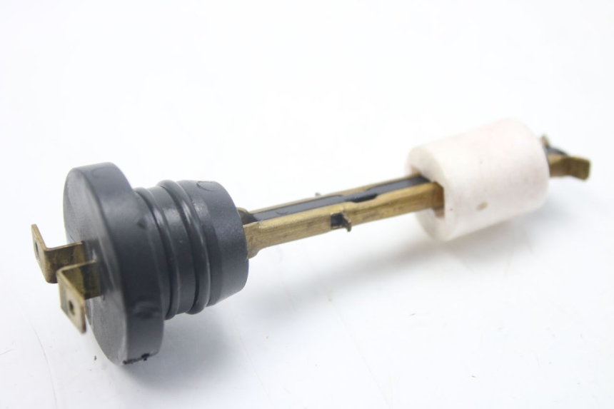 photo de MIARKA POZIOMU OLEJU W ZBIORNIKU YAMAHA BW'S EASY 50 (2013 - 2016) - Szczegół części