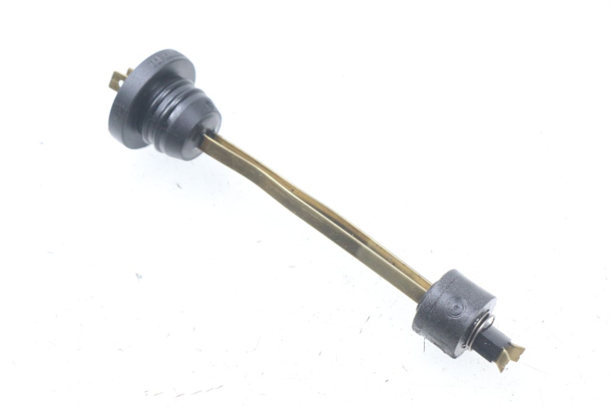 photo de MIARKA POZIOMU OLEJU W ZBIORNIKU PEUGEOT CITYSTAR 50 (2013 - 2017) - Zoom stanu zużycia