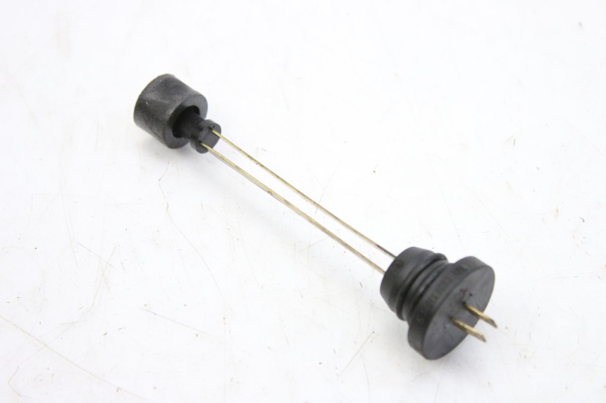 photo de MIARKA POZIOMU OLEJU W ZBIORNIKU PEUGEOT CITYSTAR 50 (2013 - 2017) - Inny kąt widzenia