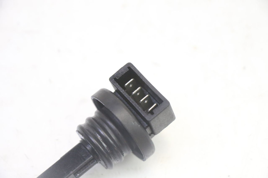 photo de MIARKA POZIOMU OLEJU W ZBIORNIKU PIAGGIO FLY 2T 50 (2004 - 2017) - Szczegół części