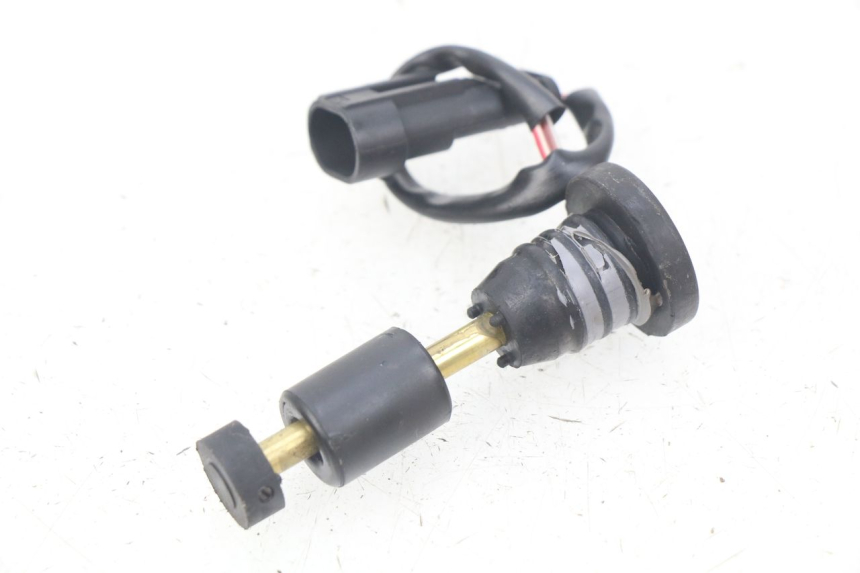 photo de MIARKA POZIOMU OLEJU W ZBIORNIKU RIDE KALLIO 50 (2010 - 2019) - Inny kąt widzenia