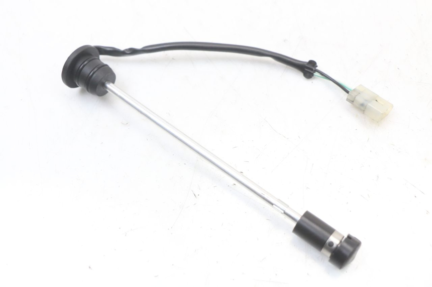 photo de MIARKA POZIOMU OLEJU W ZBIORNIKU RIEJU MRT 50 (2018 - 2021) - Widok główny