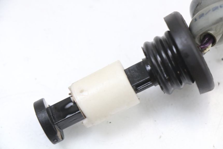 photo de MIARKA POZIOMU OLEJU W ZBIORNIKU PIAGGIO NEW TYPHOON 50 (2018 - 2021) - Zoom stanu zużycia