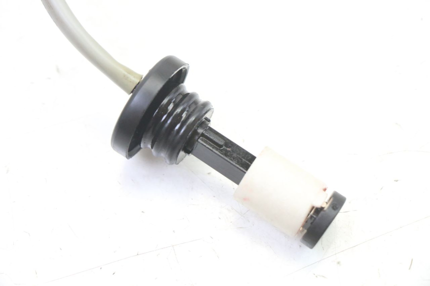 photo de MIARKA POZIOMU OLEJU W ZBIORNIKU PIAGGIO NRG POWER PUREJET 50 (2018 - 2021) - Szczegół części