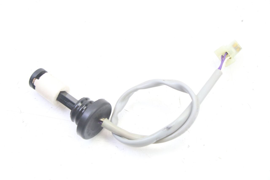 photo de MIARKA POZIOMU OLEJU W ZBIORNIKU PIAGGIO NRG POWER PUREJET 50 (2018 - 2021) - Inny kąt widzenia