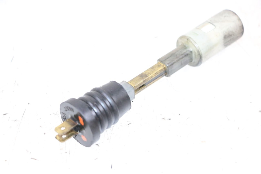 photo de MIARKA POZIOMU OLEJU W ZBIORNIKU HONDA NSR R 125 (1994 - 2003) - Widok główny