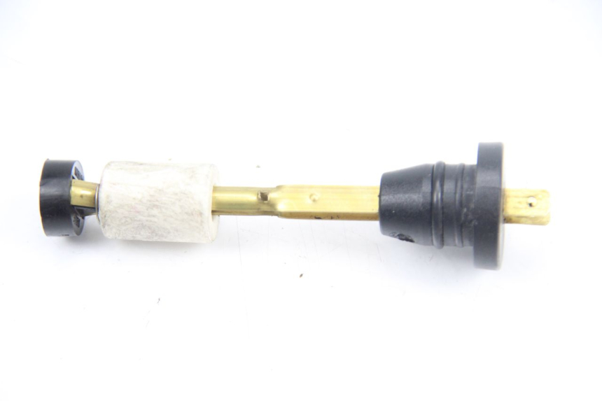 photo de MIARKA POZIOMU OLEJU W ZBIORNIKU MBK OVETTO 2T 50 (2007 - 2017) - Zoom stanu zużycia