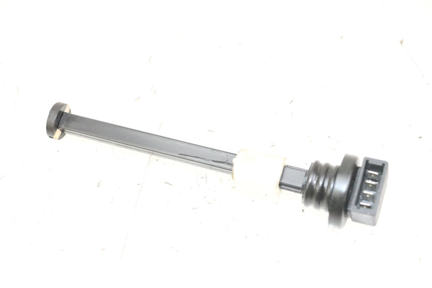 photo de MIARKA POZIOMU OLEJU W ZBIORNIKU PIAGGIO VESPA S 2T 50 (2007 - 2014) - Widok główny