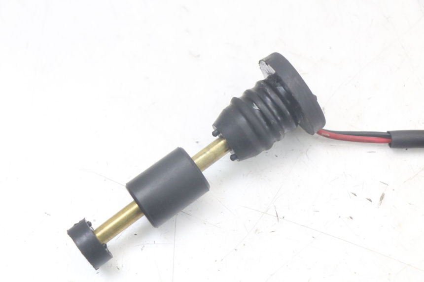 photo de MIERNIK POZIOMU OLEJU W ZBIORNIKU KEEWAY RY6 2T 50 (2011 - 2019) - Szczegół części