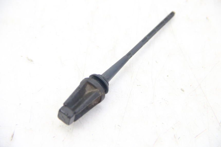 photo de MIARKA POZIOMU OLEJU W ZBIORNIKU APRILIA SCARABEO 4T 50 (2009 - 2017) - Widok główny