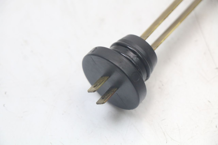 photo de MIARKA POZIOMU OLEJU W ZBIORNIKU PEUGEOT SPEEDFIGHT 100 (1997 - 2007) - Szczegół części