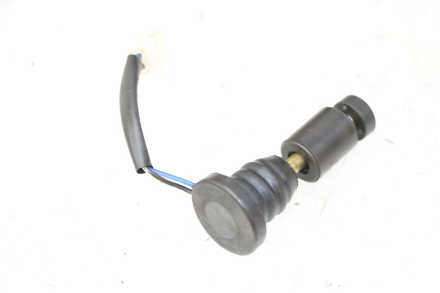 photo de MIARKA POZIOMU OLEJU W ZBIORNIKU PEUGEOT STREETZONE I 2T 50 (2018 - 2020) - Inny kąt widzenia