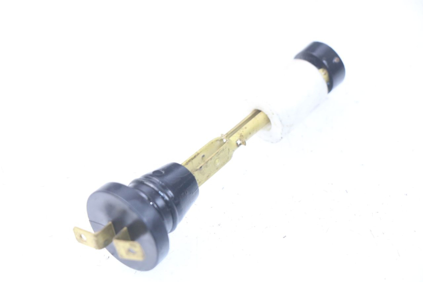 photo de MIARKA POZIOMU OLEJU W ZBIORNIKU MBK STUNT NAKED 50 (2004 - 2018) - Widok główny