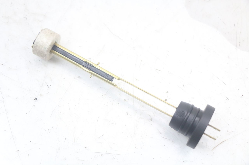 photo de MIARKA POZIOMU OLEJU W ZBIORNIKU PEUGEOT TKR TREKKER FURIOUS 50 (2005 - 2014) - Szczegół części