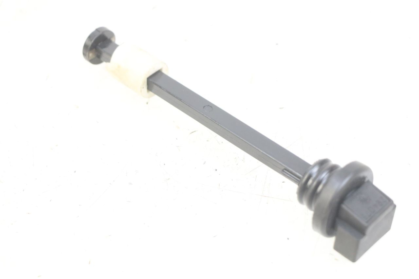 photo de MIARKA POZIOMU OLEJU W ZBIORNIKU PIAGGIO VESPA S 2T 50 (2007 - 2014) - Szczegół części