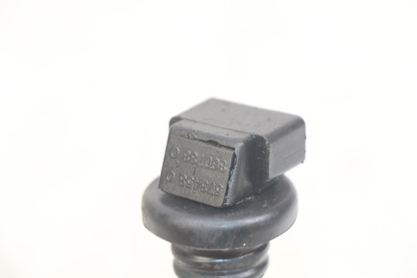 photo de MIARKA POZIOMU OLEJU W ZBIORNIKU PIAGGIO ZIP 2T 50 (2009 - 2019) - Szczegół części