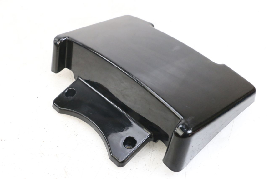 photo de Złącze tylnej owiewki E-MAX 80L 1 (2011 - 2014) - Zoom stanu zużycia