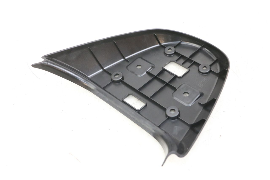 photo de Złącze tylnej owiewki DAELIM A-FOUR 2T 50 (2005 - 2012) - Zoom stanu zużycia