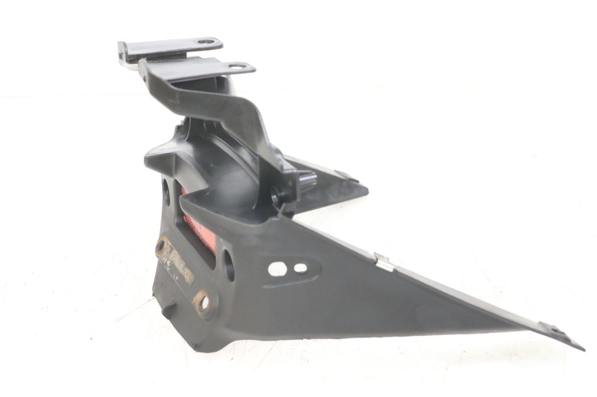 photo de Złącze owiewki tylnej KYMCO AGILITY 4T 50 (2018 - 2022) - Inny kąt widzenia