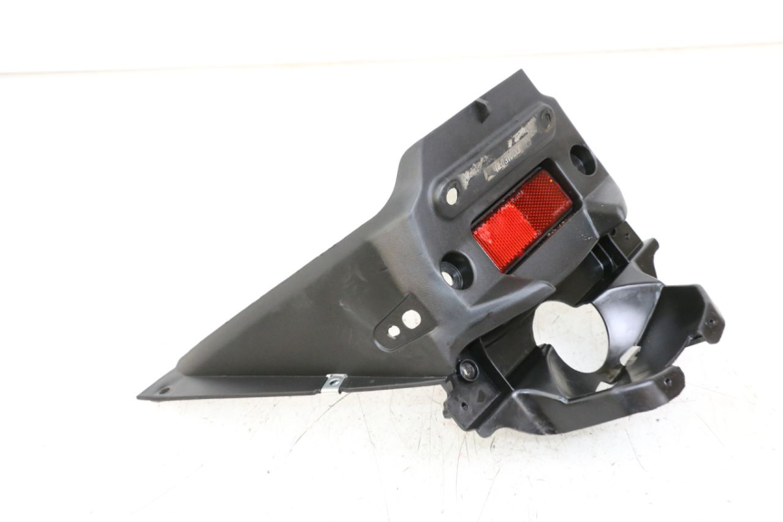 photo de Złącze owiewki tylnej KYMCO AGILITY 4T 50 (2018 - 2022) - Szczegół części